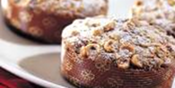 Пай с миндальной начинкой и грецким орехом