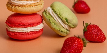 Пирожное макарунс
