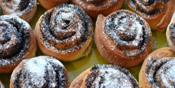 Улитка с маком